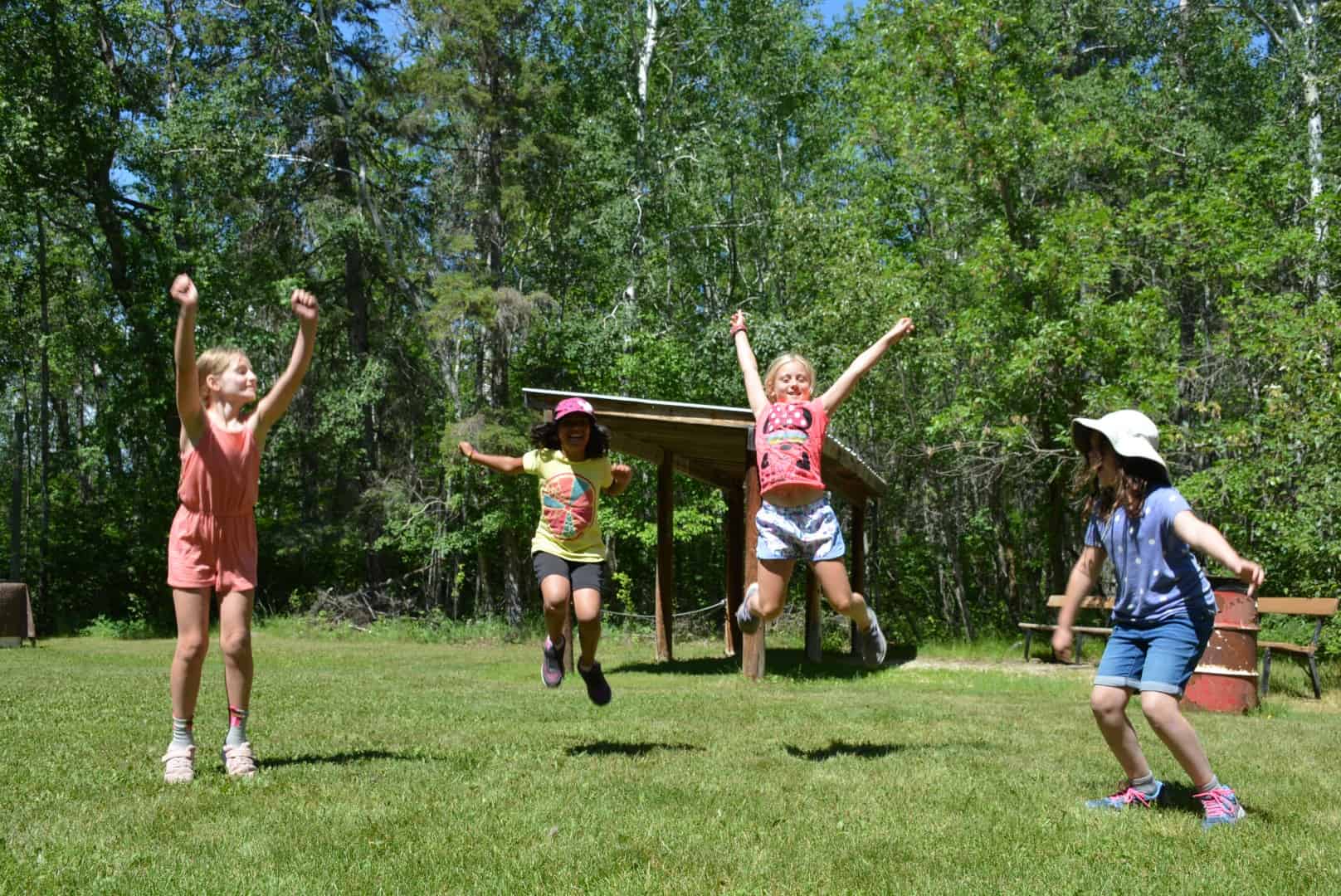 Camp arnes kids having fun at manitoba summer camp